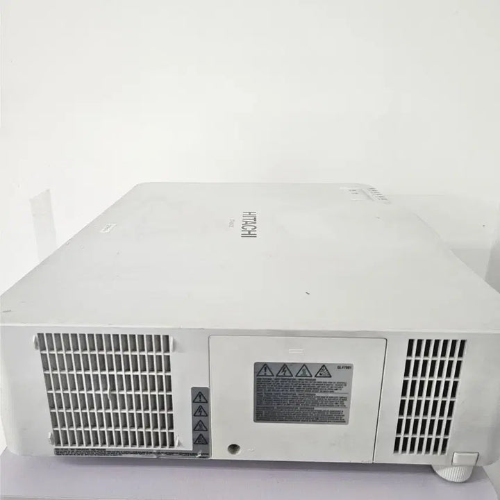 [BUNJANG] Hitachi MVP-X6200 Projector / 히타치 MVP-X6200 프로젝터 판매합니다.