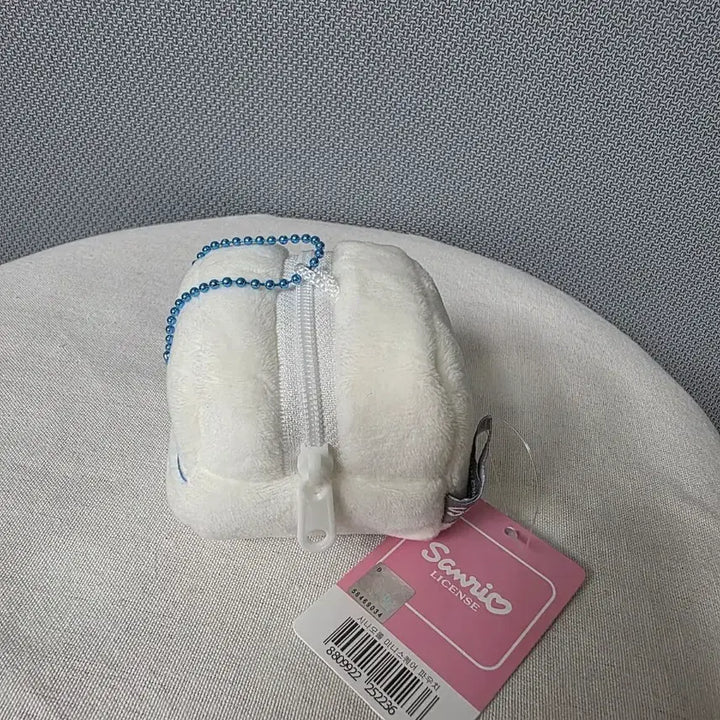 [BUNJANG] Sanrio Cinnamoroll Mini Square Pouch Keyring Doll 6cm (Authentic, New) / 정품_새상품)산리오 시나모롤 미니스퀘어 파우치 키링 인형 6cm