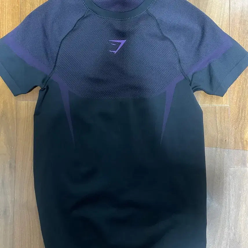 [BUNJANG] Gymshark Onyx V5 T-Shirt / 짐샤크 오닉스 v5 반팔