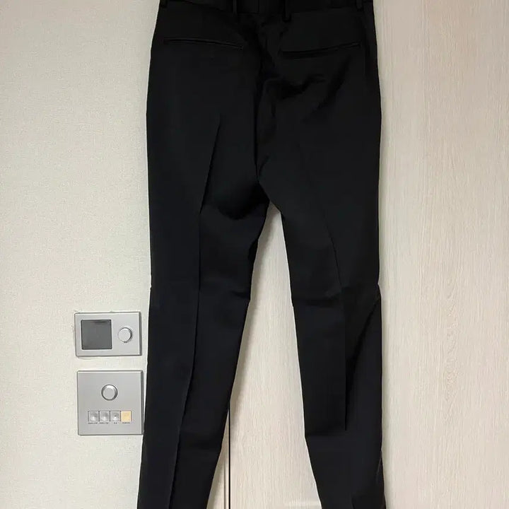 [BUNJANG] COS Slim Fit Slacks / 코스 슬림핏 슬랙스 / 44