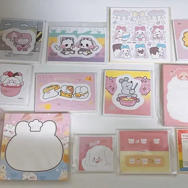 [BUNJANG] Pink Themed Packaging Supplies Bundle / 포장용품 처분합니다! 사진 확대해서 봐주세용 핑크핑크한 계열 모음입니당