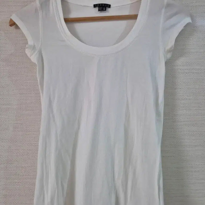 [BUNJANG] Theory White Short Sleeve T-Shirt / 띠어리 화이트 반팔 티셔츠