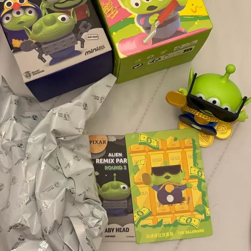 [BUNJANG] Disney Alien Figure Bundle (Pop Mart + Disney Store) / 디즈니 알린 피규어 일괄(팝마트+디즈니 스토어)