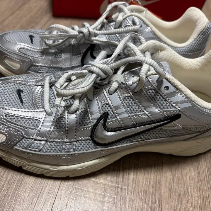 [BUNJANG] Nike P-6000 Silver Athletic Shoes (New) / 나이키 운동화 P-6000(새상품)