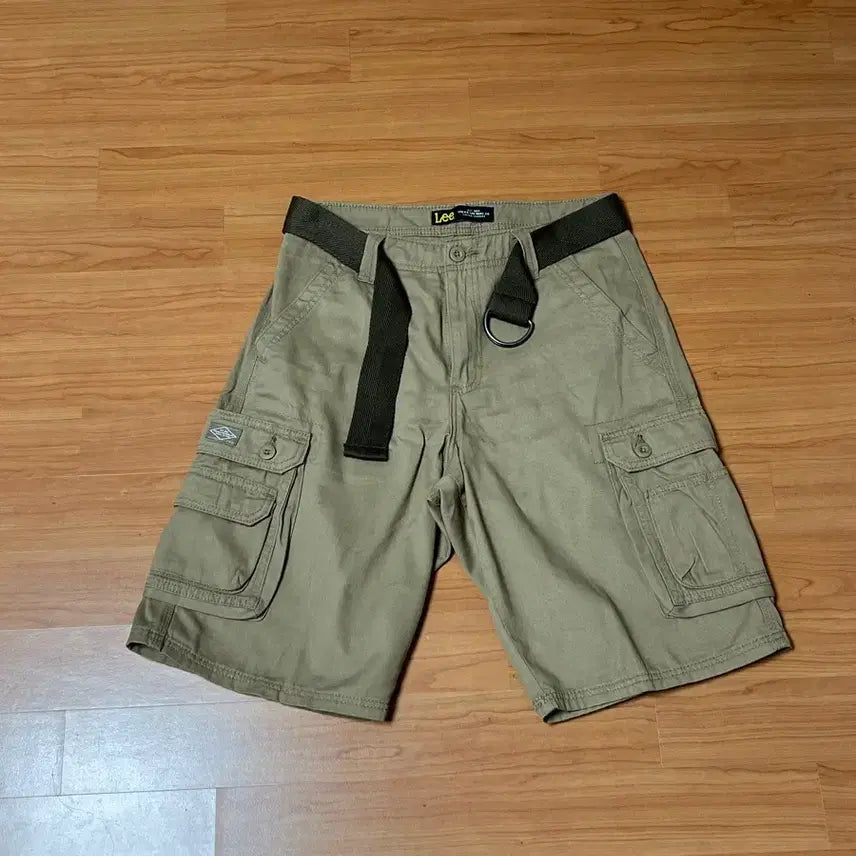 [BUNJANG] Lee Cargo Shorts Size 30 / Lee 카고 반바지 30