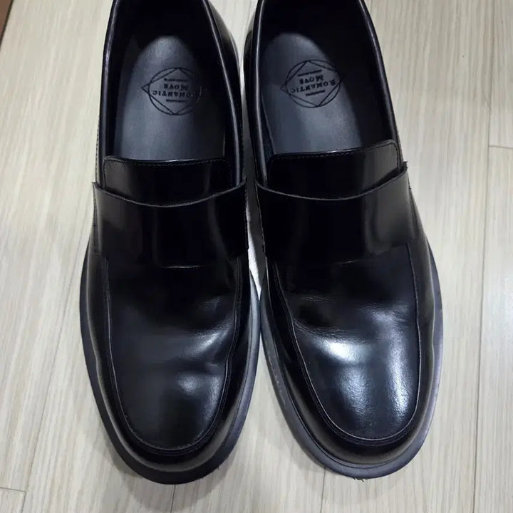 [BUNJANG] Romantic Move Downer Loafers Black 265 / 로맨틱무브 다우너 로퍼 블랙 265