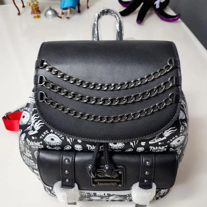 [BUNJANG] Disney Cruella Backpack / Disney 디즈니 Cruella 크루엘라 백팩 새상품