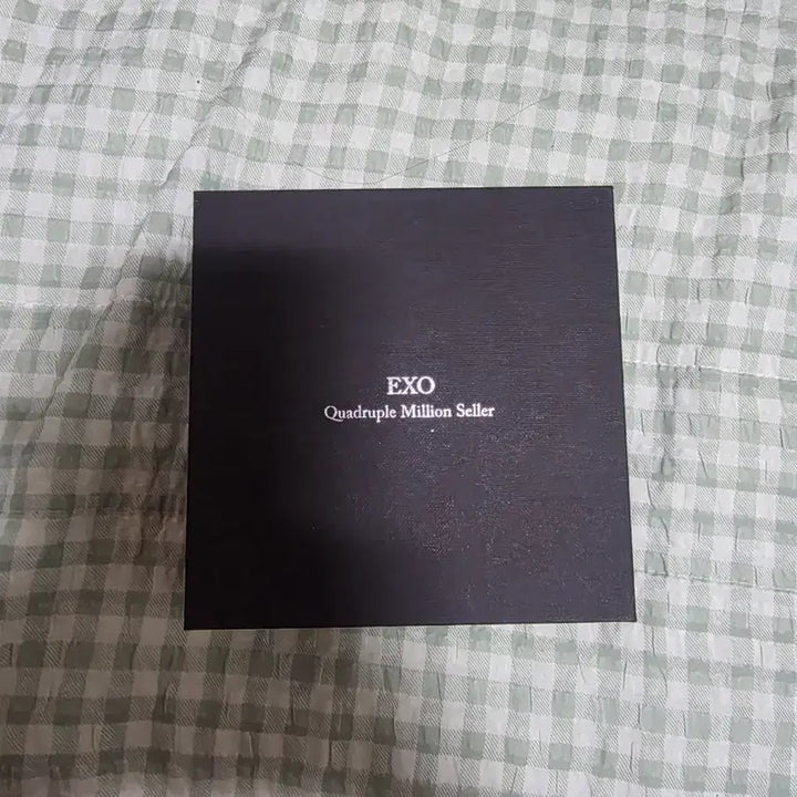 [BUNJANG] EXO Baekhyun Commemorative Medal / 엑소 기념메달 백현