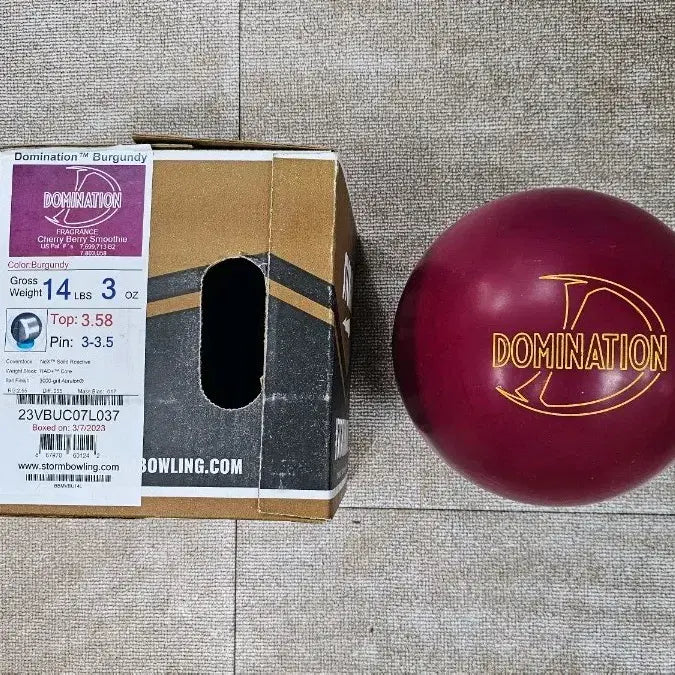 [BUNJANG] Storm Domination 14lb Bowling Ball / 스톰 도미네이션 14파운드 새 볼링공 팝니다.