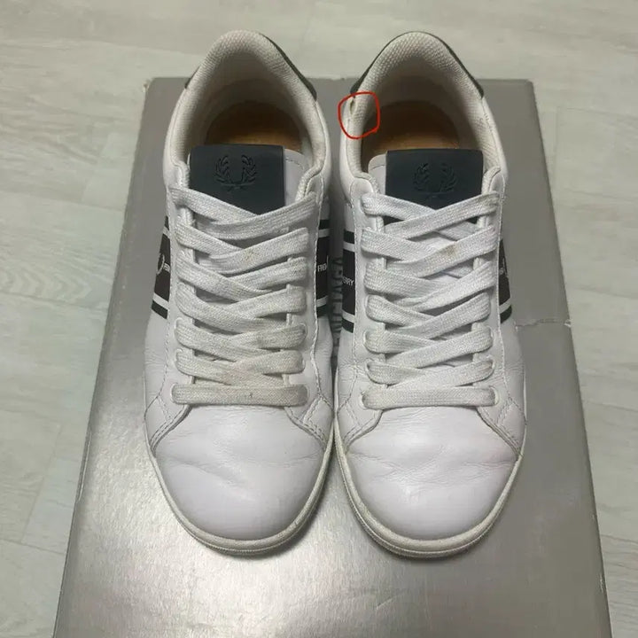 [BUNJANG] Fred Perry Sneakers Size 260 / 프레드페리 운동화 260사이즈