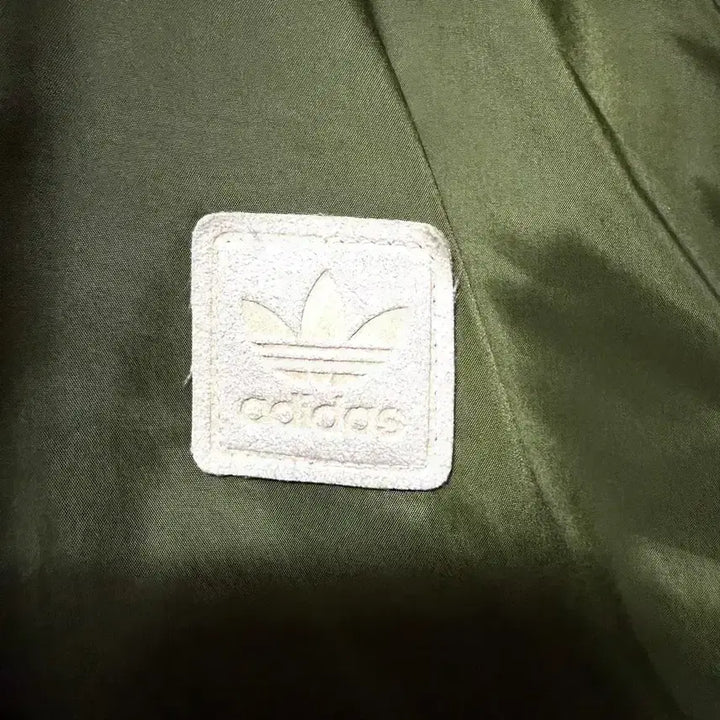 [BUNJANG] Adidas Khaki Hooded Down Padded Parka Jacket Size 95 / [M,95]아디다스 야상 패딩 자켓 덕다운 카키