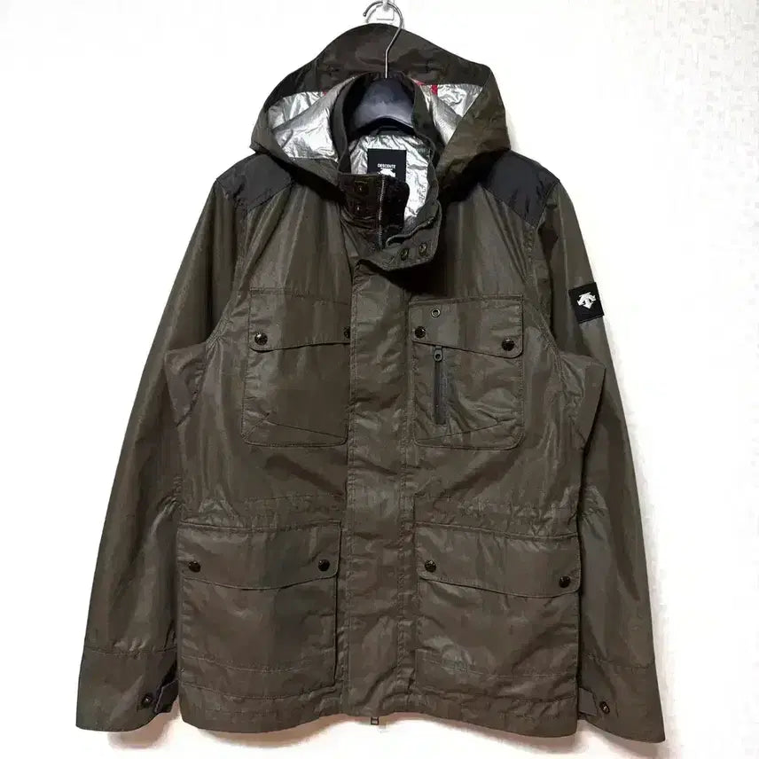 [BUNJANG] Descente Windbreaker Zip-Up Woven Jacket (Khaki, L) / [L,100]데상트 바람막이 집업 우븐 자켓 카키