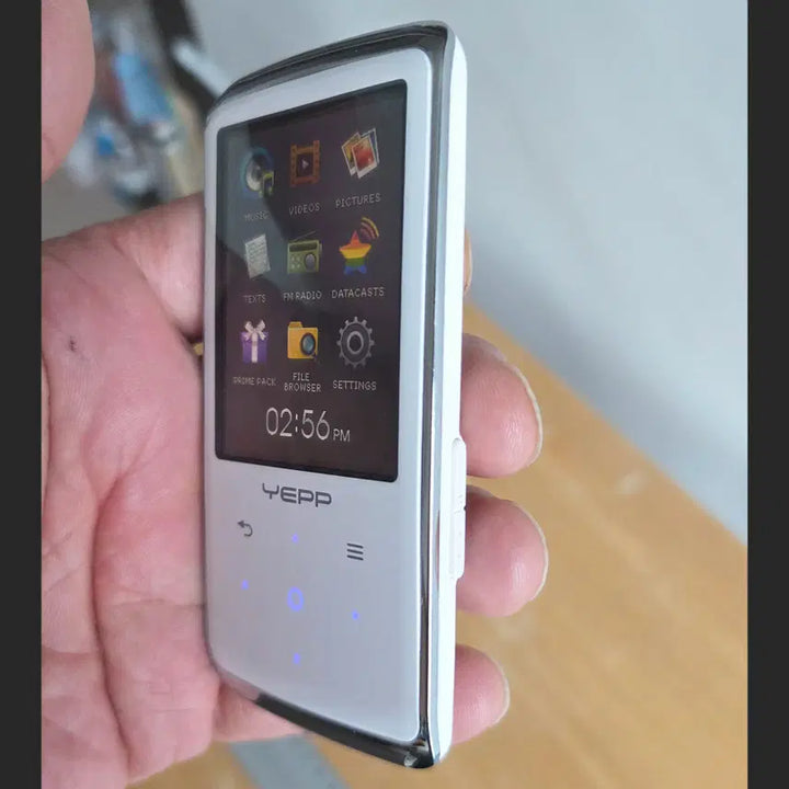 [BUNJANG] Samsung MP3 Player YP-Q2 2GB / 삼성 MP3플레이어 YP-Q2 2gb
