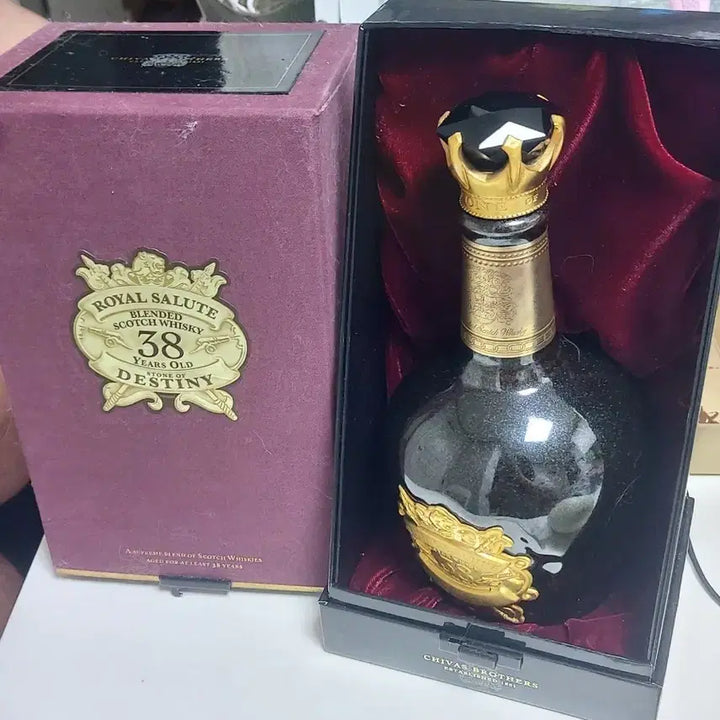 [BUNJANG] Royal Salute 38 Year Old 500ml / 로얄살루트 38