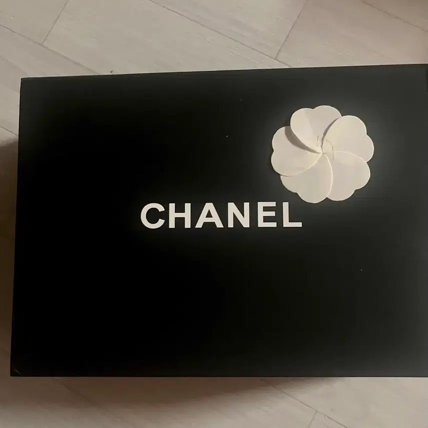 [BUNJANG] Chanel Lambskin Quilted Tote Bag Shoulder Bag Black / 샤넬 램스킨 퀼팅 토트백 마지막가격