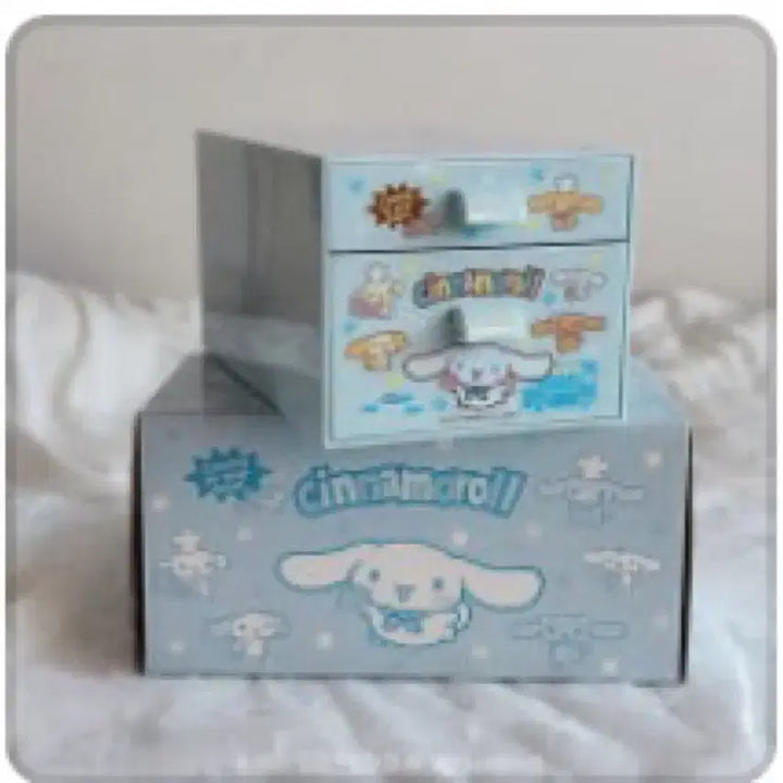 [BUNJANG] Cinnamoroll Vintage Storage Box with Pencil / 시나모롤 고전 보관함