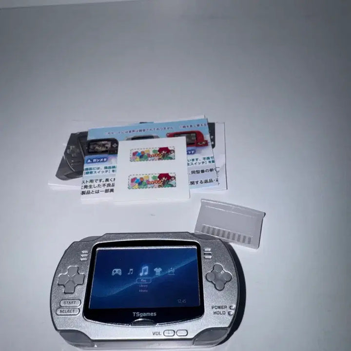 [BUNJANG] Recording Game Console Gacha Silver / 녹음 가능 게임기 가챠 실버