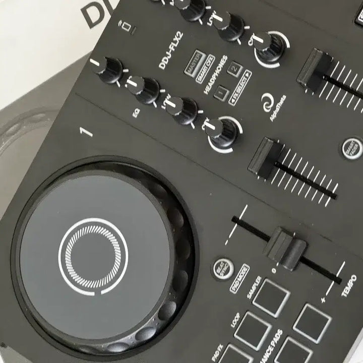 [SOLD OUT] ddj flx2