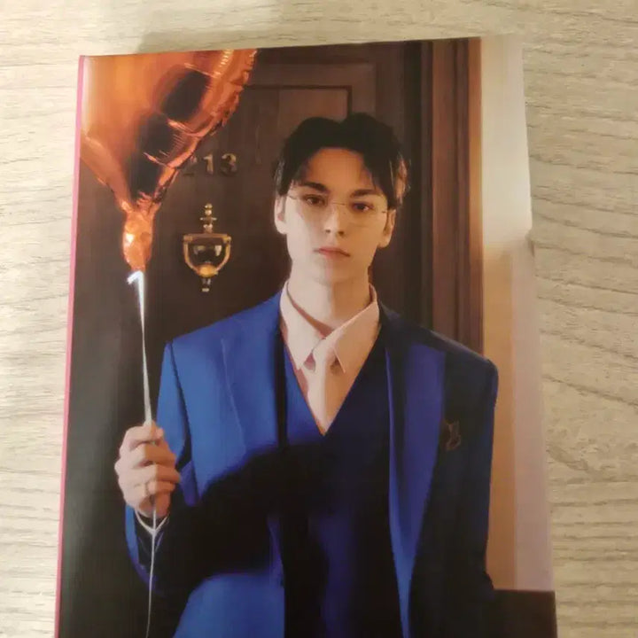 [BUNJANG] SEVENTEEN Vernon Carat Version Photocard Bundle Set (24 pcs) / 세븐틴 캐럿반 버논 포카 24장 일괄 양도
