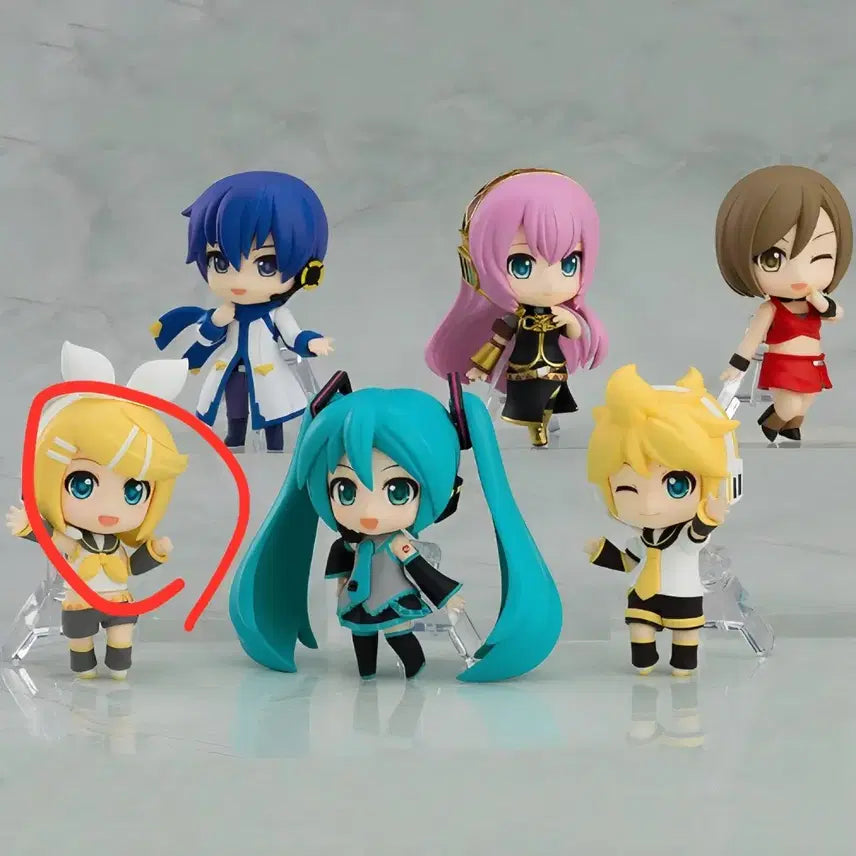 [BUNJANG] Vocaloid Nendoroid Surprise Kagamine Rin Figure / 보컬로이드 넨도로이드 서프라이즈 카가미네 린