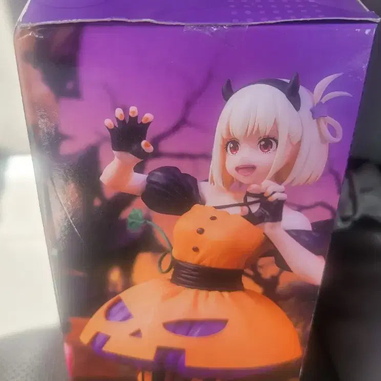 [BUNJANG] Lycoris Recoil Halloween Ver. Figure / 리코리스 리코일 할로윈 Ver. 피규어 팔아요