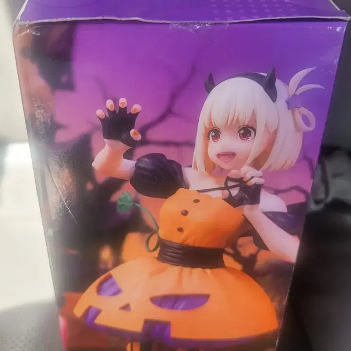 [BUNJANG] Lycoris Recoil Halloween Ver. Figure / 리코리스 리코일 할로윈 Ver. 피규어 팔아요