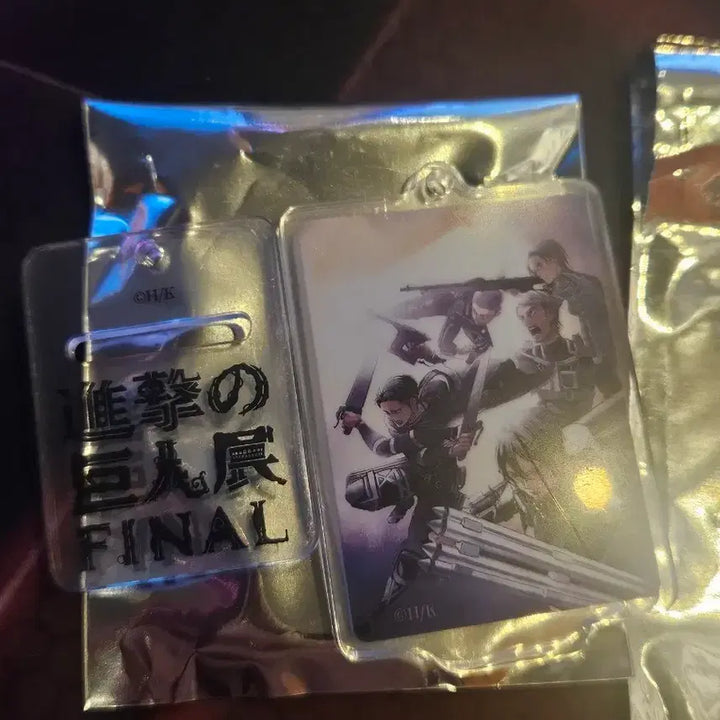 [BUNJANG] Attack on Titan Exhibition Acrylic Stand / 진격의 거인 전시회 아크릴