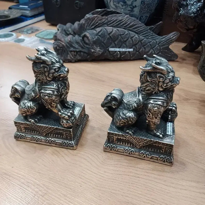 [BUNJANG] Brass Haetae Statue Pair / 백동 해태상