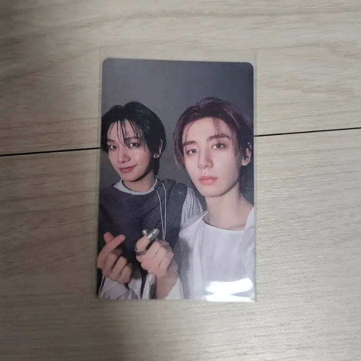 [BUNJANG] BOYNEXTDOOR HOME Album Unit Photocard - Mulmeongz Jaehyun &amp; YiHan / 보이넥스트도어 홈 앨범 유닛포카 물멍즈 재현이한