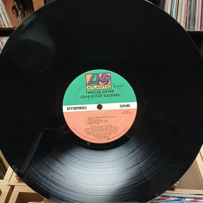 [BUNJANG] Twisted Sister Love is for Suckers LP / 소장가치 트윈 시스터즈 LP 할인