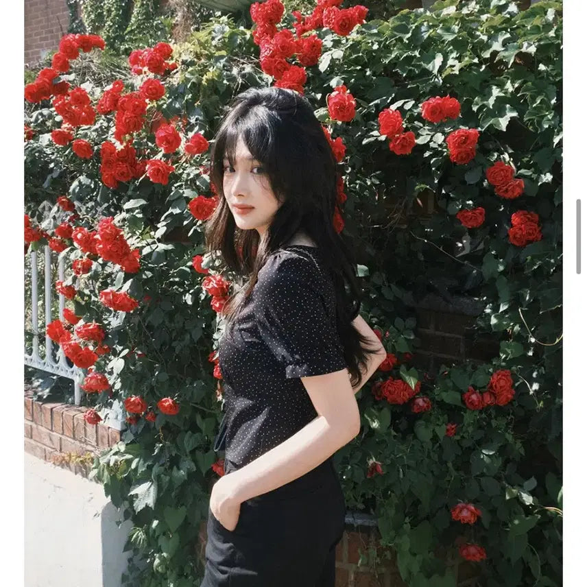 [BUNJANG] Slowand Rosy Square Dot Blouse / 슬로우앤드 로지 스퀘어 도트 불라우스