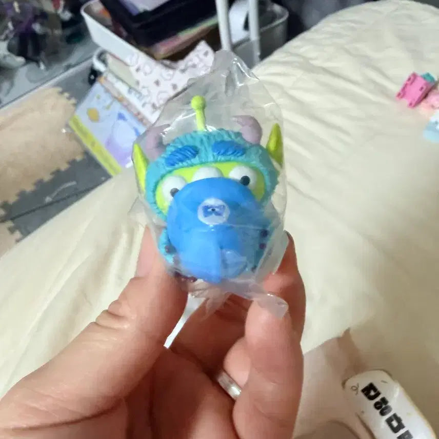 [BUNJANG] Monsters, Inc. Alien Gachapon / 몬스터 주식회사 외계인 가챠