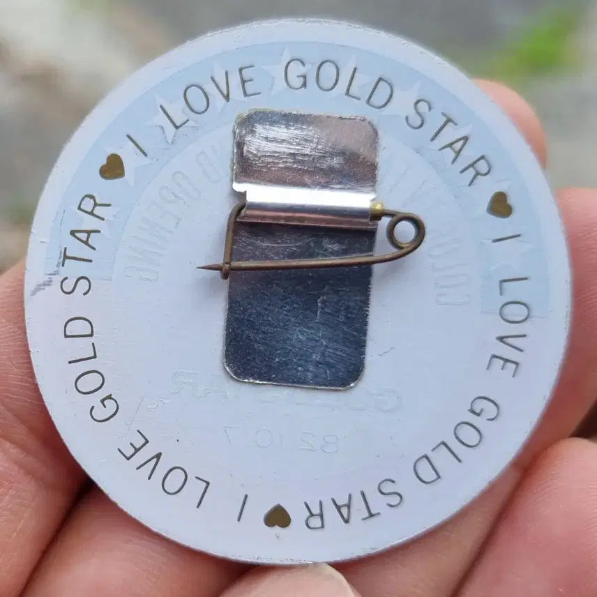 [BUNJANG] 1982 Goldstar Color TV Factory Grand Opening Badge / 1982년 골드스타 뱃지1점