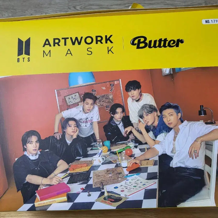 [BUNJANG] BTS Butter Artwork Mask Full Set (Sealed) / BTS 버터 아트워크 마스크 풀세트(미개봉)