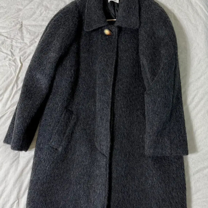 [SOLD OUT] 헤어리 코트
