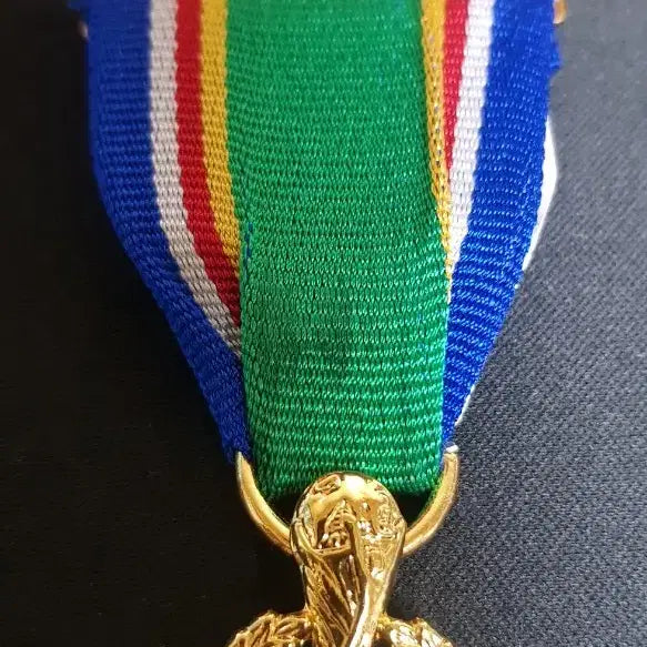 [BUNJANG] 2002 FIFA World Cup Commemorative Medal / 2002 월드컵 기념 메달