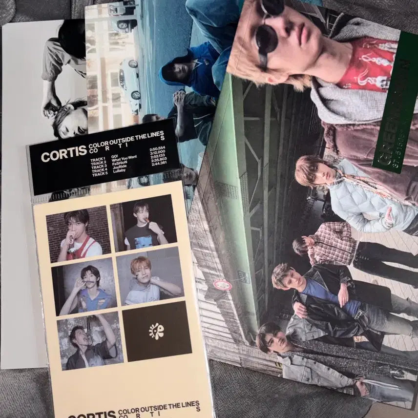 [BUNJANG] SEVENTEEN Going Seventeen Red Version Bundle Set (Jeonghan, Joshua, Hoshi, Wonwoo, Woozi, DK, Mingyu, The8, Seungkwan, Vernon, Dino) / 코르티스 레드레드 고 개봉 앨범 일괄 판매 건호성현마틴제임스주훈포카