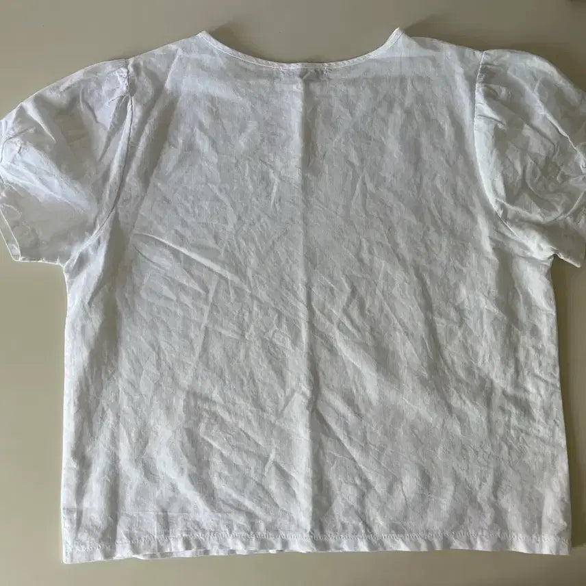 [BUNJANG] White Puff Sleeve Short Sleeve Blouse / 화이트 퍼프소매 반팔 블라우스