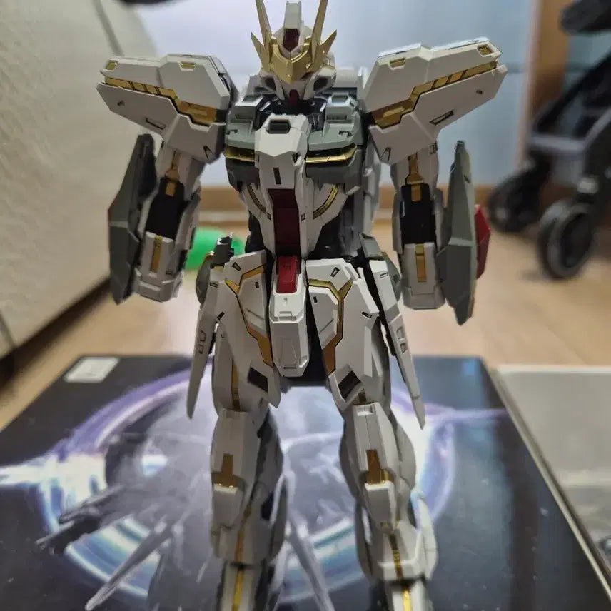 [BUNJANG] Chumo Model Stargazer Glory Assembled Model / 초모역혼 스타게이저 글로리 가조립 판매