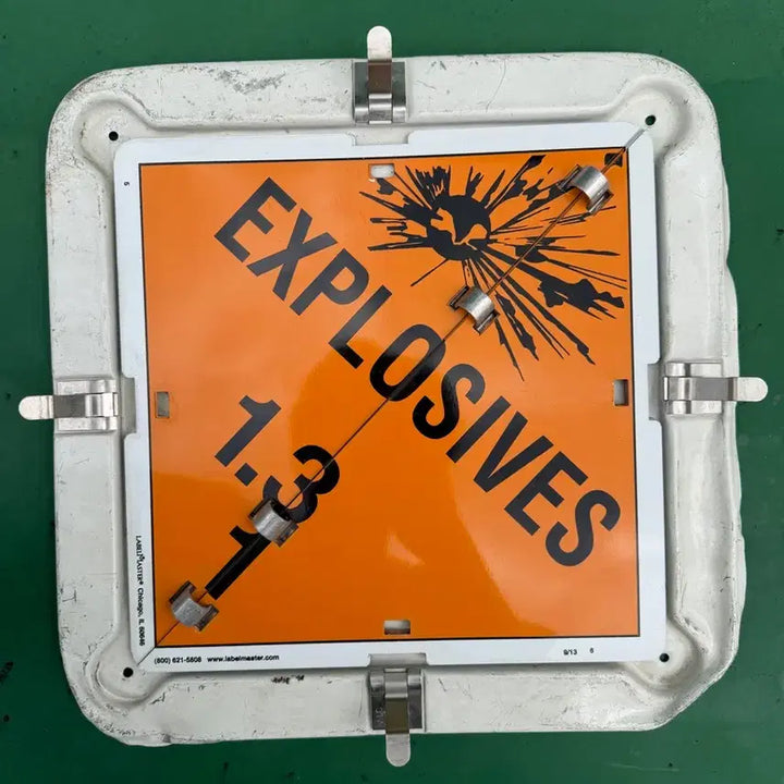 [BUNJANG] US Military Hazardous Material Sign - Safety Labeled / [마지막 재고 할인] 미군용 유해물질 전문 표지판