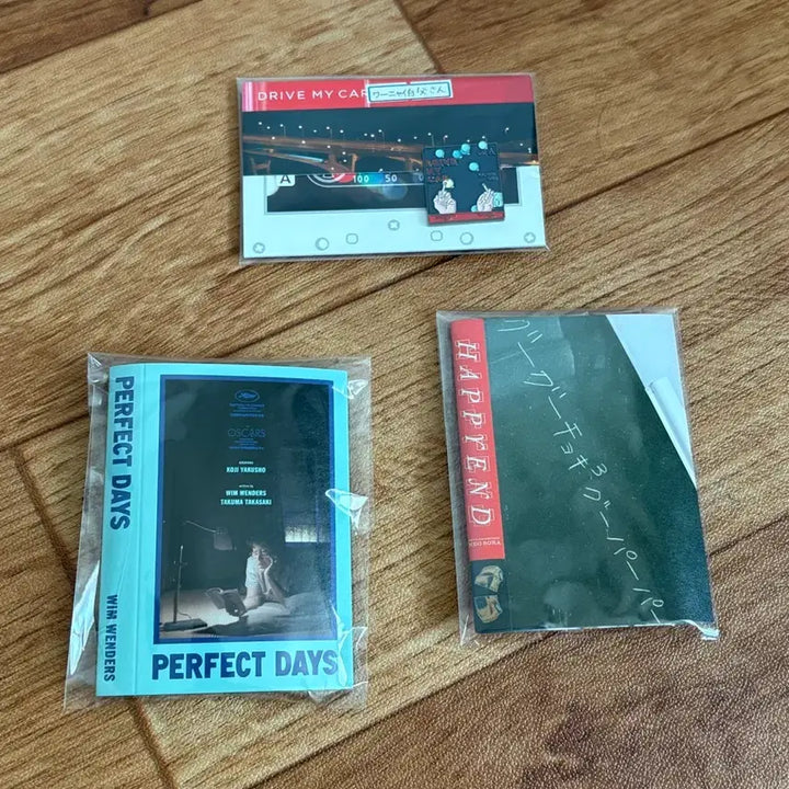 [BUNJANG] Drive My Car Perfect Days Happy End Set of 3 Badges / 드라이브마이카 퍼팩트데이즈 해피엔드 뱃지 3종 일괄