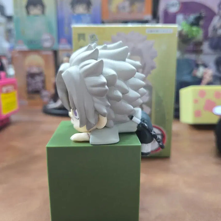[BUNJANG] Demon Slayer Sanemi Shinazugawa Hikake Figure / 귀멸의칼날 귀칼 힛카케 피규어 사네미