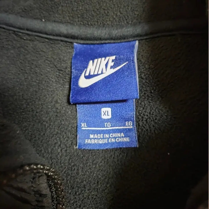 [SOLD OUT] 나이키 후드 집업 블랙