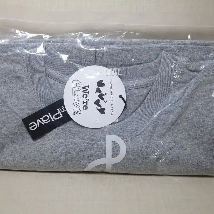 [BUNJANG] PLAVE Official Goods Heart T-Shirt L / 팀 플레이브 PLAVE 공식 굿즈 십카페 하트 회색 티셔츠 L