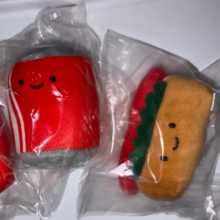 [BUNJANG] Qualia Gacha Nikkorino Colla Hotdog Plush Doll / 닛코리노 퀄리아 콜라, 핫도그 인형 가챠 Qualia gacha