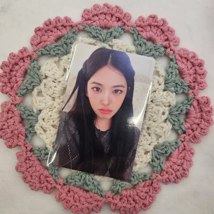 [BUNJANG] IVE Luv Us Dream Offcial Lucky Draw Yujin Photocard / 아이브루시드드림 오프숍럭드 유진포카