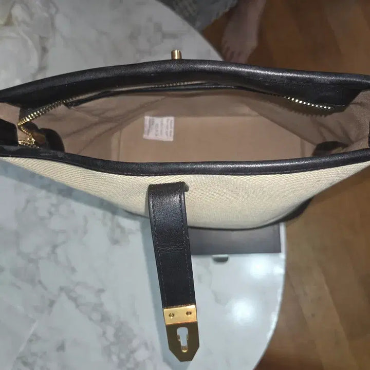 [BUNJANG] Canvas Shoulder Bag / 캔버스 숄더백 (새제품입니다)