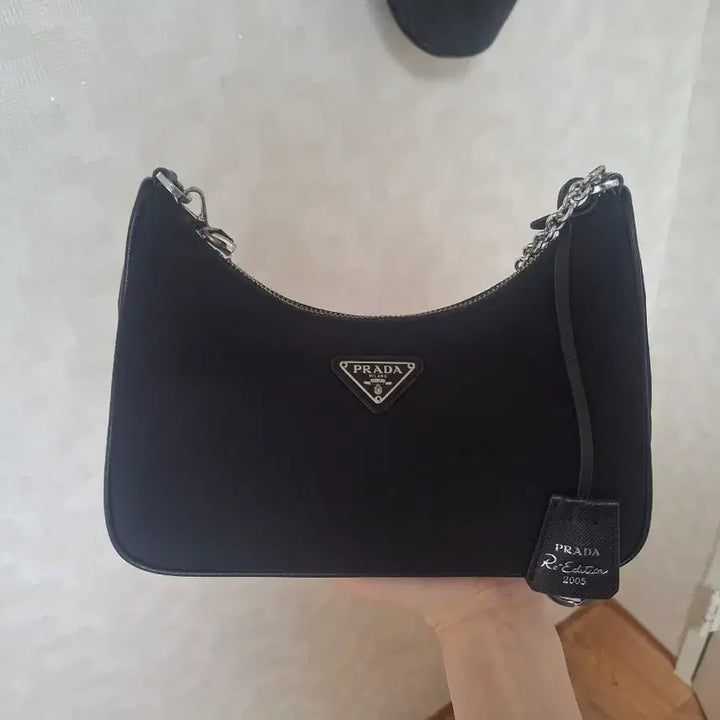 [BUNJANG] Prada Re-Nylon Hobo Bag 2005 / [무료배송]프라다 리나일론 호보백 2005