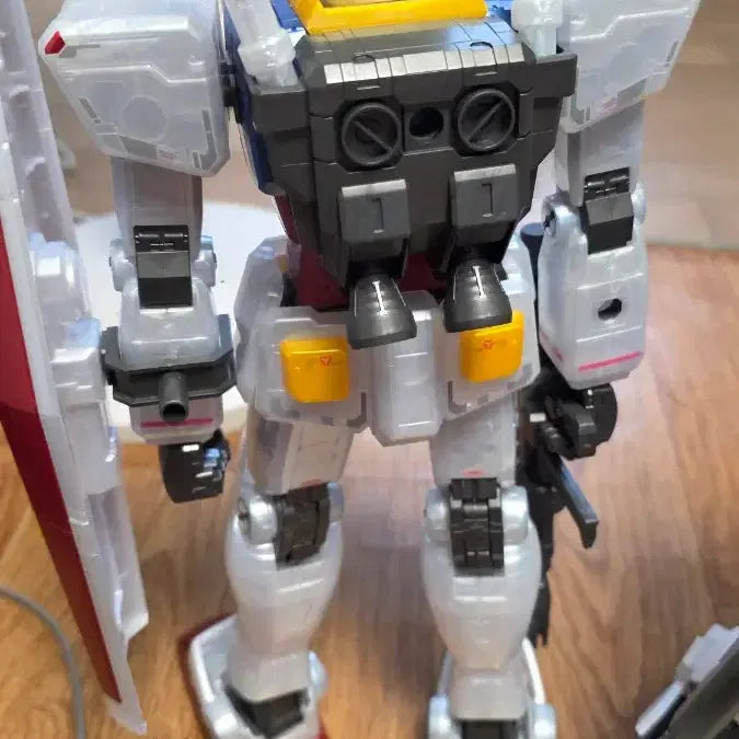 [BUNJANG] Premium Bandai Mega Size 1/48 Metallic Gloss Injection Gundam / 메가 사이즈 1/48 메탈릭 글로스 인젝션 건프라 프리미엄 반다이 건담