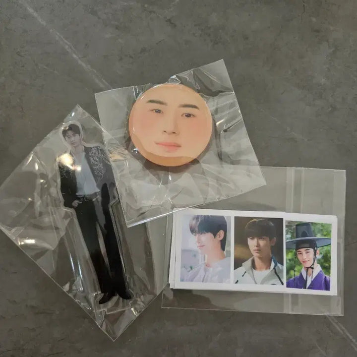 [BUNJANG] Byeon Woo-seok Merchandise Grip Tok Smart Tok / 변우석 굿즈 MD 그립톡 스마트톡